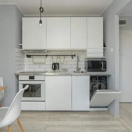 Apartment Stylish Near Hala Arena By Renters Poznan